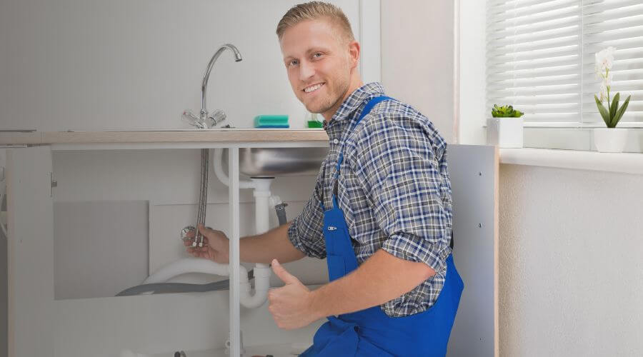 Professional Tankless Water Heater Installation in Chataignier, LA